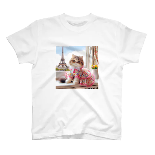 パリジェンヌな猫ちゃん Regular Fit T-Shirt