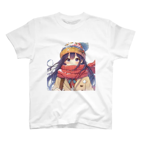 マフラー姿の照れ屋な女の子 Regular Fit T-Shirt