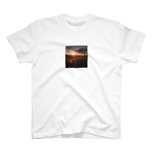 夕暮れ時の景色 Regular Fit T-Shirt