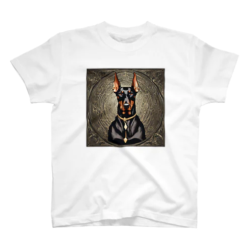 ドーベルマン　犬 Regular Fit T-Shirt