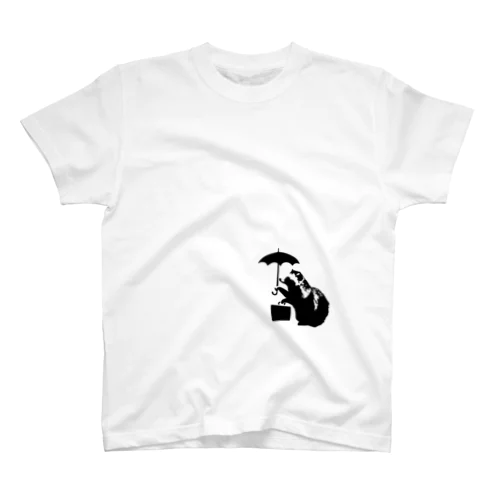 Umbrella Tanuki Regular Fit T-Shirt