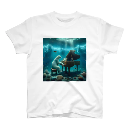 海中でピアノを弾く白熊 Regular Fit T-Shirt