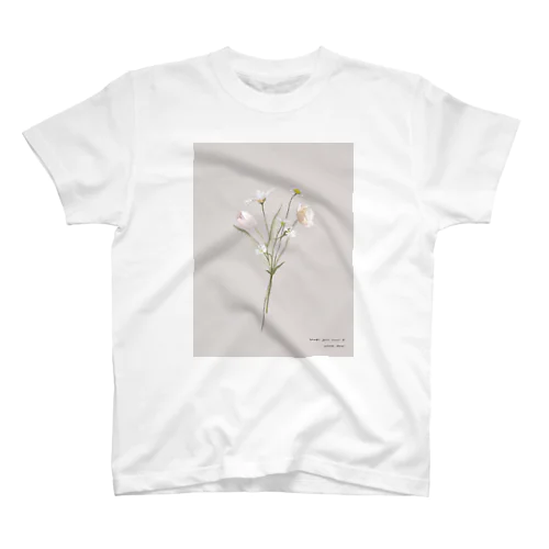 *Hanataba* Sakura milk tea . Regular Fit T-Shirt