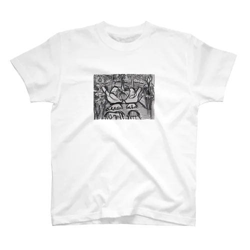 〆÷÷€>:\ Regular Fit T-Shirt