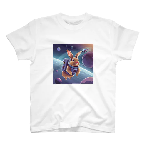 宇宙を旅するうさぎ4 Regular Fit T-Shirt