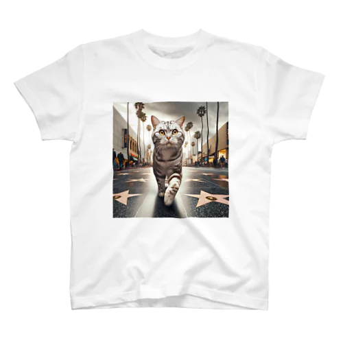 猫のロサンゼルス散歩 Regular Fit T-Shirt