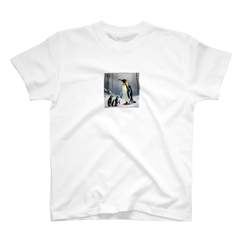 子育てに奮闘するペンギン Regular Fit T-Shirt