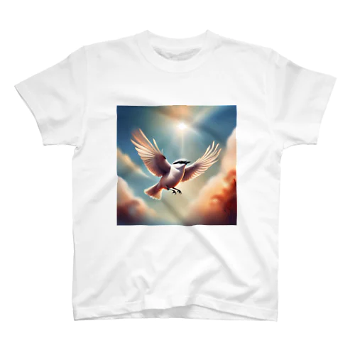 明るい 天空で 自由に 飛ぶ 白い モズ Regular Fit T-Shirt