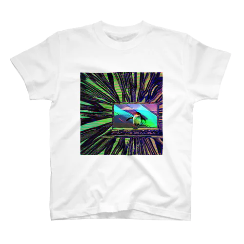 ノートPCが映し出す日本とペンギン スタンダードTシャツ