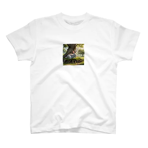 森のうさぎ Regular Fit T-Shirt