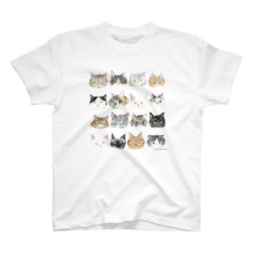 きょとん顔の猫たち Regular Fit T-Shirt