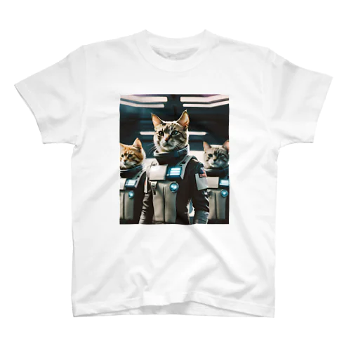 Spaceship Crew (cats) スタンダードTシャツ