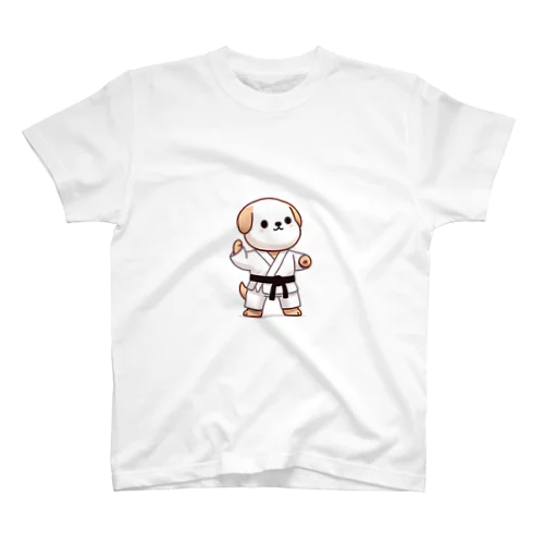 空手をするワンちゃん Regular Fit T-Shirt