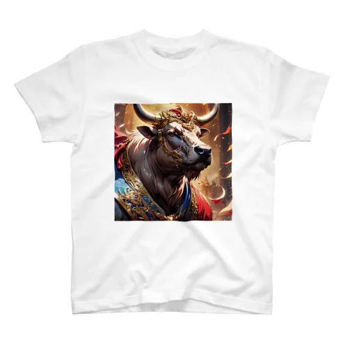 牛の絵　力強く王者のような風格を醸し出しています。 Regular Fit T-Shirt