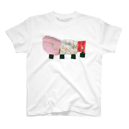 電車だそうです by 5-year-old Regular Fit T-Shirt