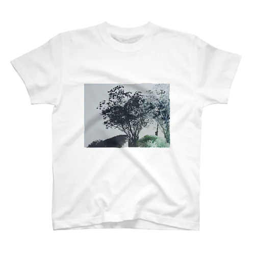 花とその影 Regular Fit T-Shirt