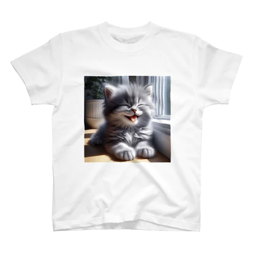 あかんべにゃんこNo.4 Regular Fit T-Shirt