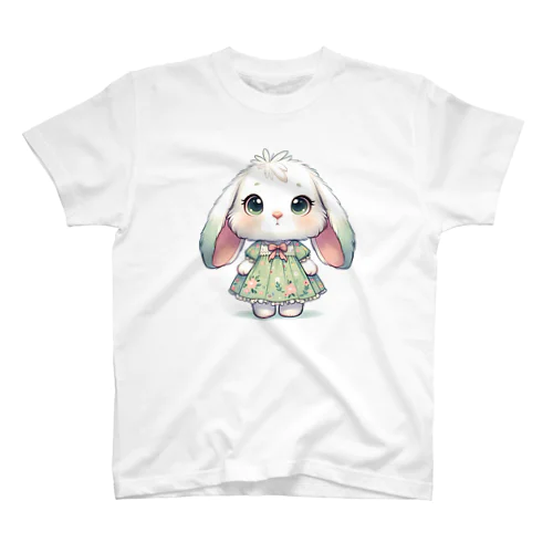 うさちゃん Regular Fit T-Shirt