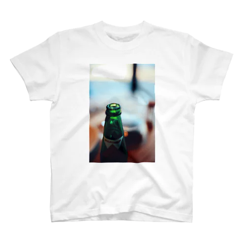 カフェ スナップ Tシャツ 1 ボトル Regular Fit T-Shirt