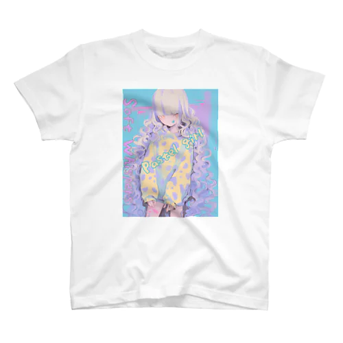 Pastel girl「パステルガール」 Regular Fit T-Shirt