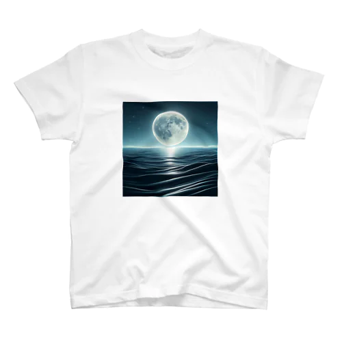 月夜と海の幻想的な風景アートグッズ Regular Fit T-Shirt