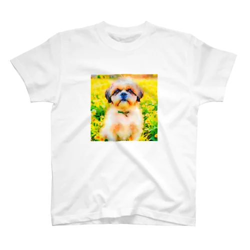 水彩画の犬 花畑のシーズーのイラスト Regular Fit T-Shirt