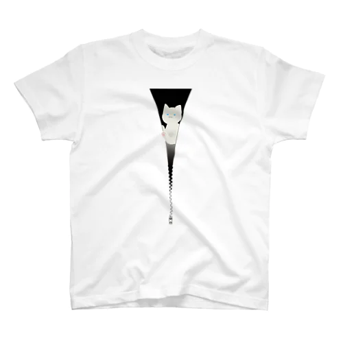 ファスナー猫　白猫 Regular Fit T-Shirt