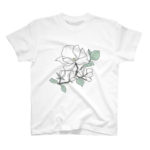 気高く咲くマグノリアの花 スタンダードTシャツ