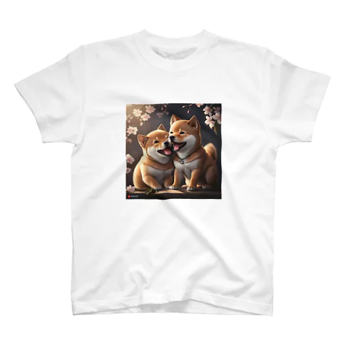 和笑い転げている子犬の柴犬 Regular Fit T-Shirt