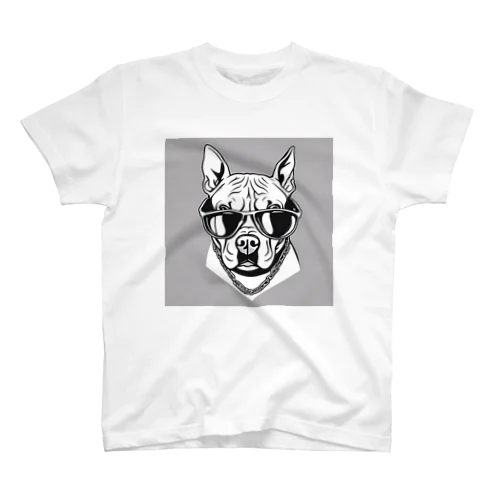 サングラスをかけた犬(よくありそうなデザイン) Regular Fit T-Shirt