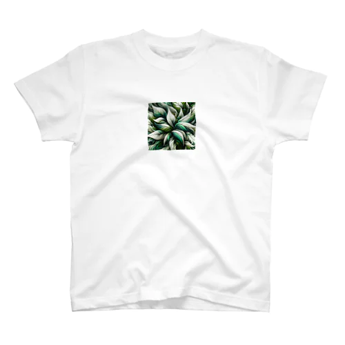 エメラルドリーフの幻想 Regular Fit T-Shirt