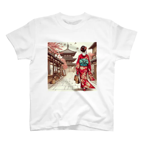 京都を歩く着物美人イラスト Regular Fit T-Shirt