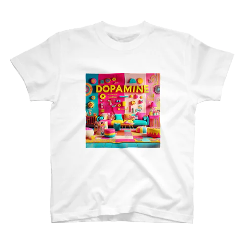 ドーパミンデコールの色彩美学 Regular Fit T-Shirt