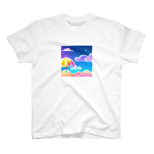 夜空に開いた虹のパラソル Regular Fit T-Shirt