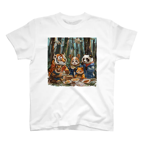 森の中で動物達がピクニック　なでしこ1478 スタンダードTシャツ