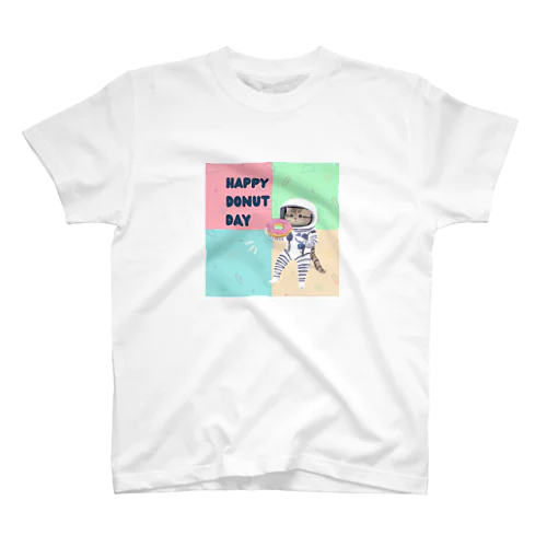 HAPPY DONUT DAY Regular Fit T-Shirt