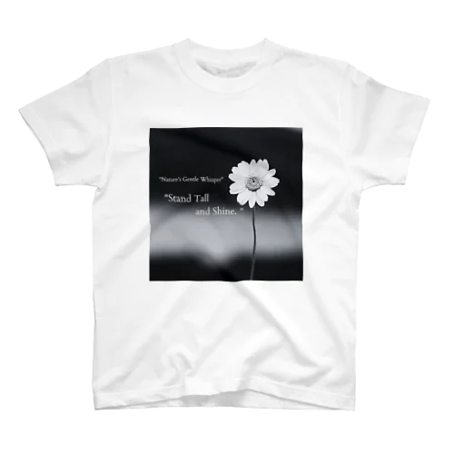【モノクロロゴ】Stand Tall and Shine やまぴーオリジナルデザインTol.2 Group Fantasy Tシャツ 〜フィットネスと自分らしさの新たなシンボル〜 Regular Fit T-Shirt