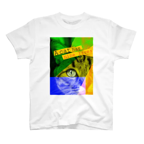 A cat has nine lives Regular Fit T-Shirt