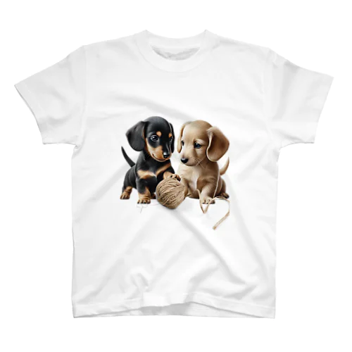 犬　ミニチュアダックスフンド　Ｔシャツ Regular Fit T-Shirt