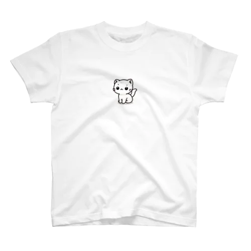 ぽふぽふネコちゃん Regular Fit T-Shirt