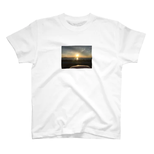 沈む太陽 Regular Fit T-Shirt
