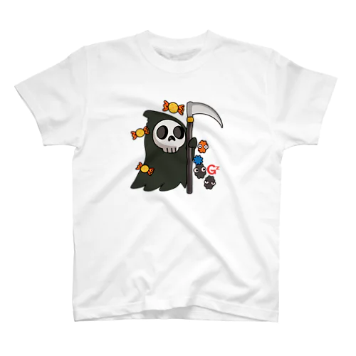 鎌を持ってるおとなりさん Regular Fit T-Shirt