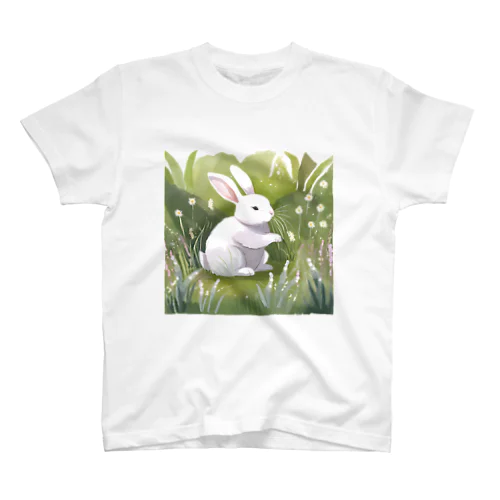 うさぎのお散歩 Regular Fit T-Shirt