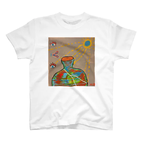 月の下のガーディアン Regular Fit T-Shirt