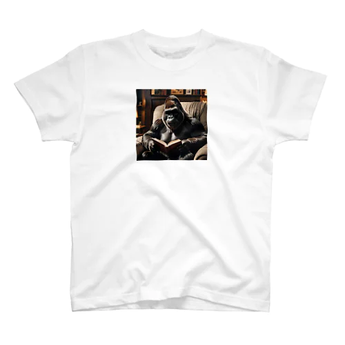 ゴリラも夢中、ページをめくるその先に。 Regular Fit T-Shirt
