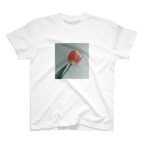 チューリップ Regular Fit T-Shirt