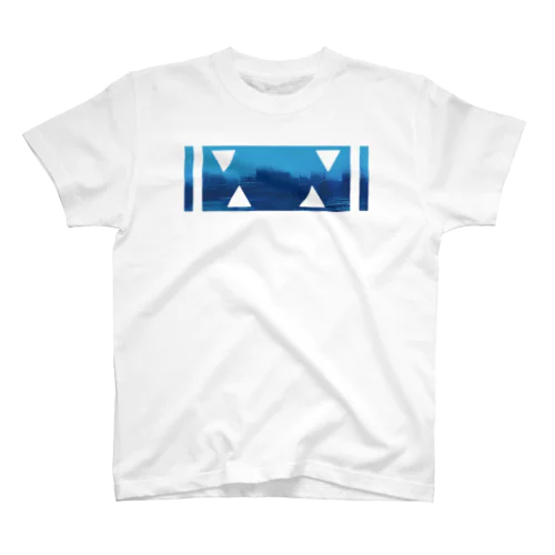 悶々文様-湖畔- Regular Fit T-Shirt