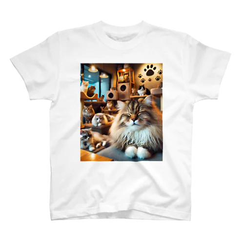 猫カフェシリーズ Regular Fit T-Shirt