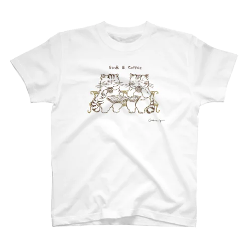 本とコーヒー Regular Fit T-Shirt