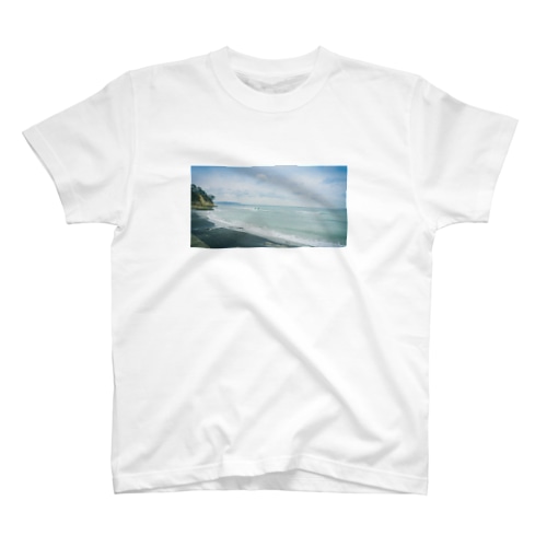 雨の鎌倉（海） Regular Fit T-Shirt